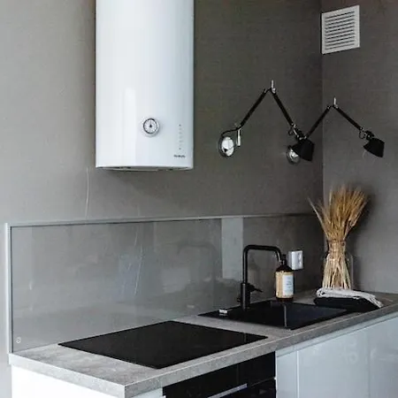 90m2 On Pedestrian Street On Floor, Penthouse Suite, Great View! Incl Linen And Appartamento