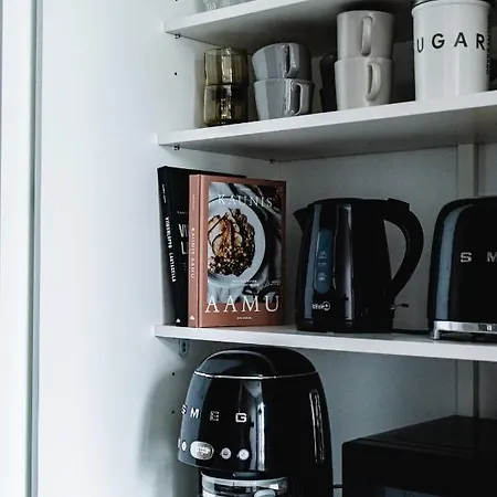 90m2 On Pedestrian Street On Floor, Penthouse Suite, Great View! Incl Linen And アパート ポリ