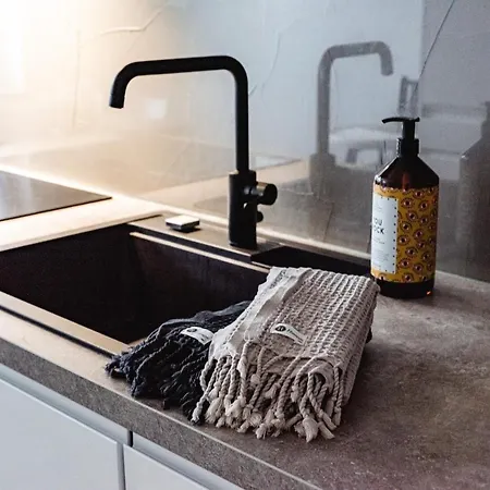 Appartamento 90m2 On Pedestrian Street On Floor, Penthouse Suite, Great View! Incl Linen And *