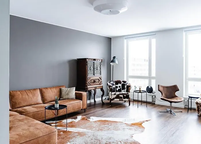 90m2 On Pedestrian Street On Floor, Penthouse Suite, Great View! Incl Linen And شقة *